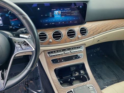 Used 2021 Mercedes-Benz E 350 4MATIC Sedan w/ Premium Package image 22