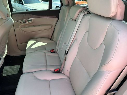 Used 2023 Volvo XC90 B6 Plus w/ Protection Package Premier AWD/4WD image 16