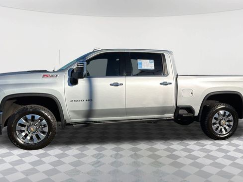 Used 2020 Chevrolet Silverado 2500 LTZ w/ LTZ Premium Package image 8