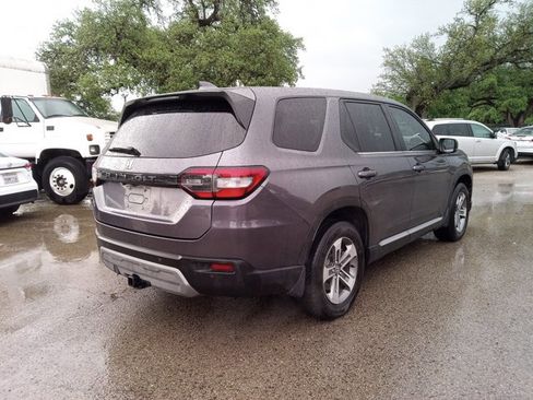 Used 2024 Honda Pilot EX-L image 5