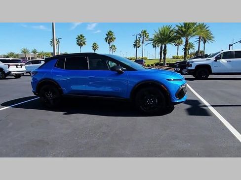 New 2026 Chevrolet Equinox EV RS image 29