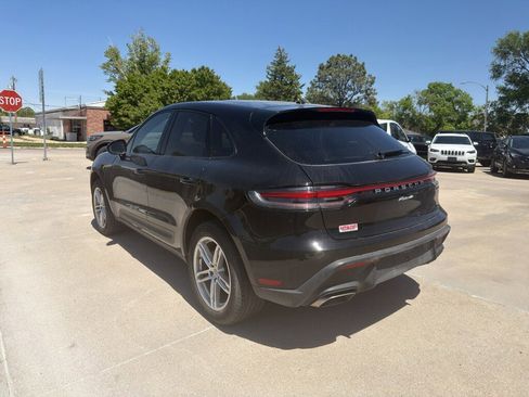 Used 2024 Porsche Macan AWD/4WD image 5