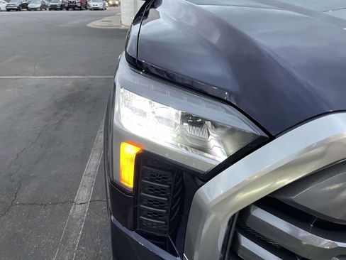 Used 2025 Toyota Tundra Limited AWD/4WD image 13