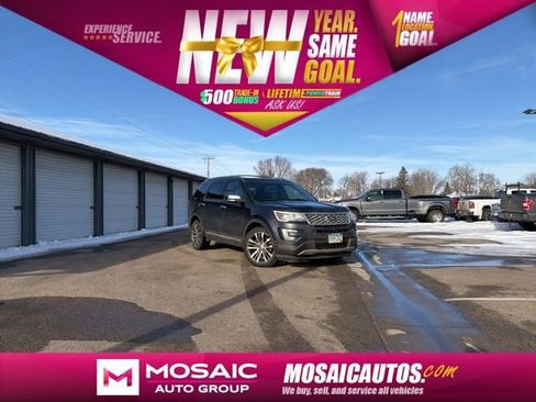 Used 2017 Ford Explorer Platinum image 1