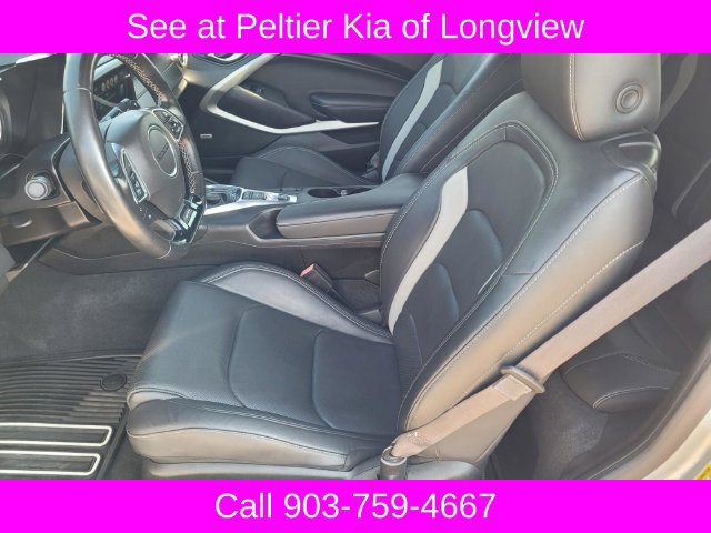 Used 2017 Chevrolet Camaro LT RWD image 14