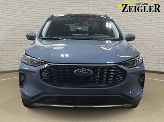 Used 2025 Ford Escape Platinum w/ Premium Technology Package video 2