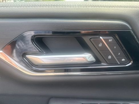New 2026 GMC Yukon XL Denali w/ Denali Reserve Package AWD/4WD image 21