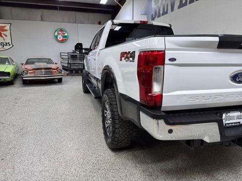 Used 2018 Ford F250 Lariat w/ Lariat Ultimate Package image 9