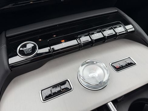 New 2026 Lincoln Navigator Reserve AWD/4WD image 22