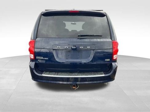 Used 2012 Dodge Grand Caravan SE image 6