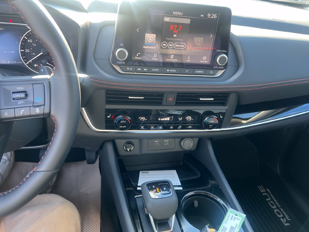 Certified 2026 Nissan Rogue SV AWD/4WD image 19