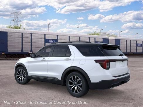 New 2026 Ford Explorer ST-Line RWD image 4