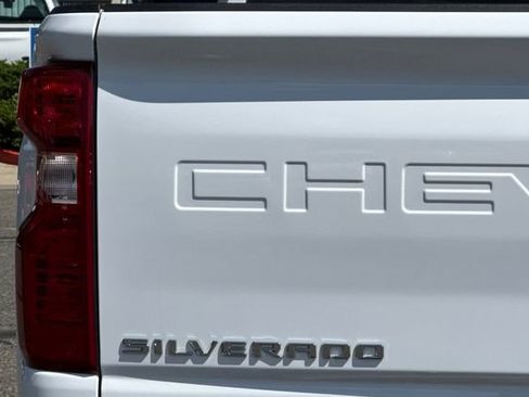 Used 2025 Chevrolet Silverado 2500 LT w/ Convenience Package AWD/4WD image 49