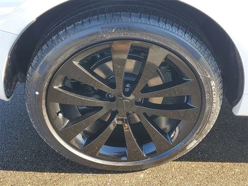 New 2026 Land Rover Range Rover Sport Dynamic SE image 5