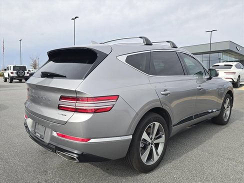 Used 2024 Genesis GV80 3.5T w/ Advanced Package image 3