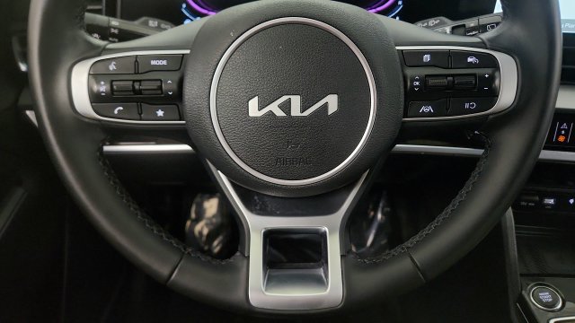 Used 2025 Kia Sportage EX FWD image 60