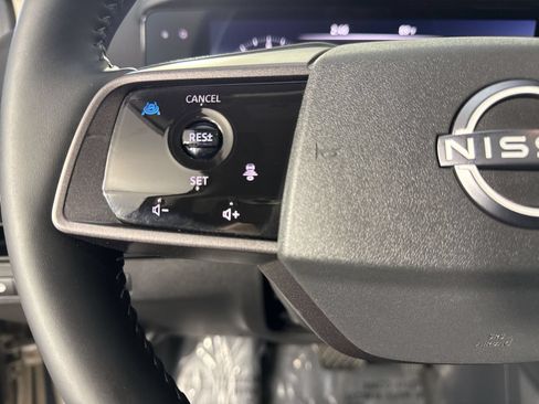 Certified 2025 Nissan Murano SL w/ Cargo Package AWD/4WD image 14