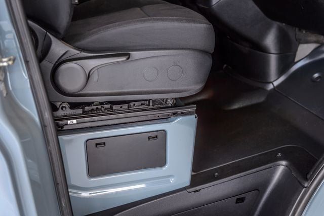 Used 2021 Mercedes-Benz Sprinter 2500 w/ Premium Package image 33