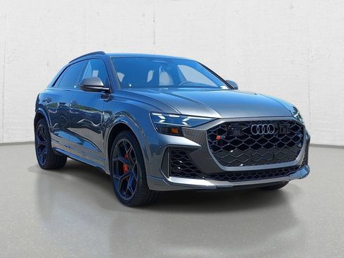 New 2027 Audi RS Q8 performance AWD/4WD image 3