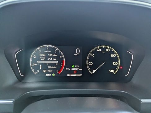 Used 2024 Honda Pilot Touring image 11