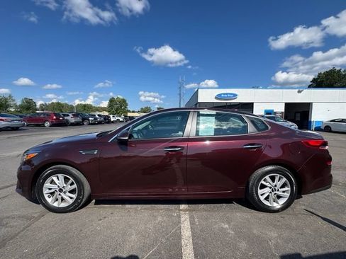 Used 2020 Kia Optima LX FWD image 5