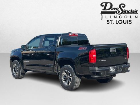 Used 2022 Chevrolet Colorado Z71 AWD/4WD image 5