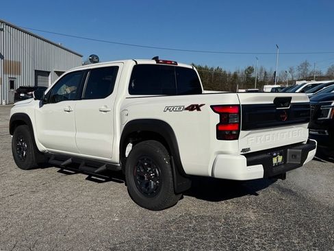 New 2026 Nissan Frontier PRO-4X w/ Pro-4x Convenience Package image 5