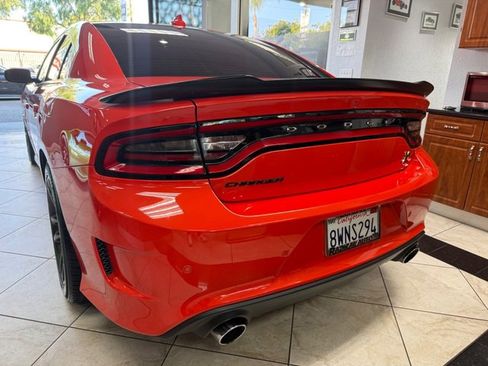 Used 2021 Dodge Charger Scat Pack w/ Plus Group RWD image 19