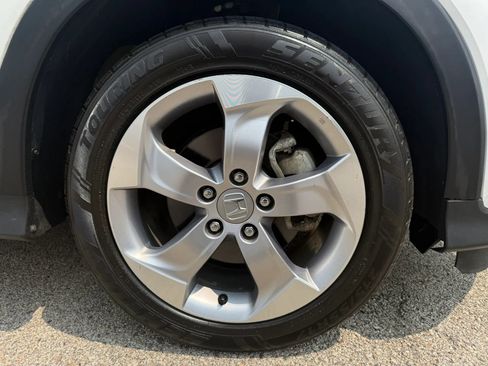 Used 2021 Honda HR-V LX image 30