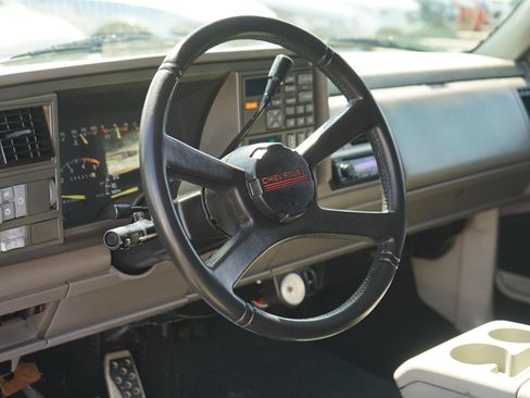 Used 1994 Chevrolet Silverado 3500 2WD Crew Cab image 11
