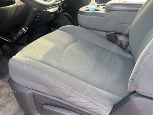 Used 2014 RAM 2500 Tradesman w/ Power & Remote Entry Group image 8