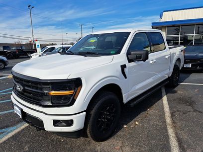 New 2025 Ford F150 XLT w/ Equipment Group 302A MID
