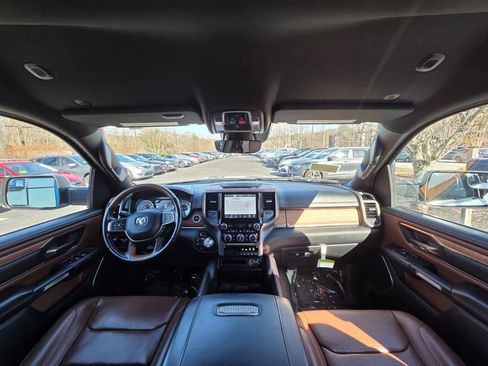 Used 2022 RAM 1500 Limited image 18