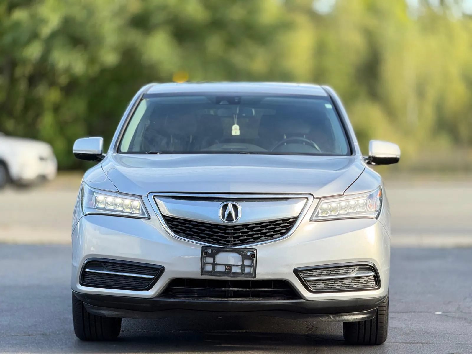 Used 2014 Acura MDX w/ Tech & Entertainment Pkg AWD/4WD image 3