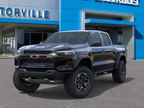 New 2026 Chevrolet Colorado ZR2 w/ Technology Package AWD/4WD image 6