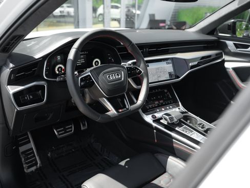 Certified 2025 Audi RS 6 performance AWD/4WD image 11