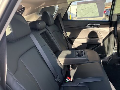 New 2026 Kia Sportage EX image 14