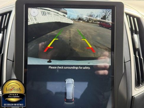 Used 2024 Ford Edge SEL image 13