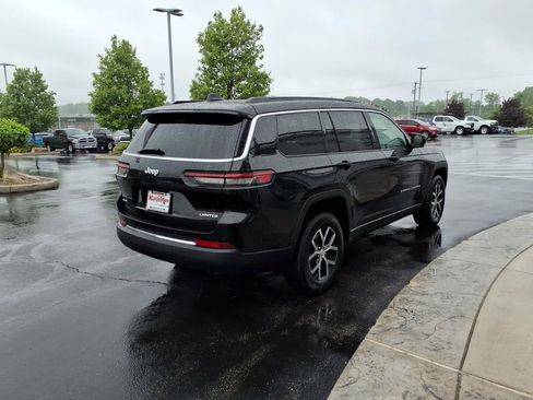 Used 2025 Jeep Grand Cherokee L Limited AWD/4WD image 6