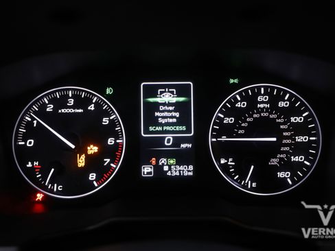 Used 2020 Subaru Legacy Limited image 9