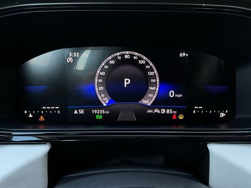 Used 2025 Volkswagen Taos S image 36