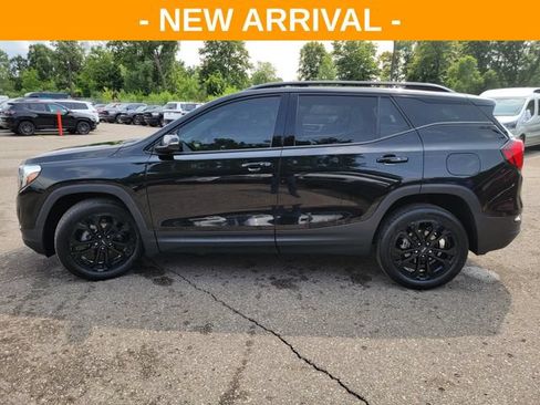 Used 2021 GMC Terrain SLT w/ Elevation Edition AWD/4WD image 6