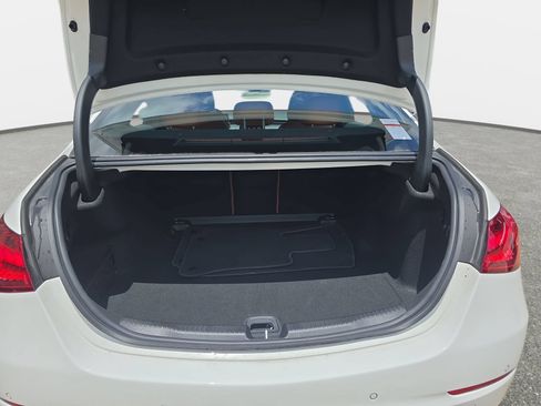 Used 2025 Mercedes-Benz C 300 4MATIC Sedan image 12