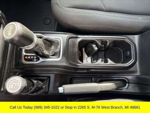 Used 2020 Jeep Wrangler Unlimited Sport AWD/4WD image 21