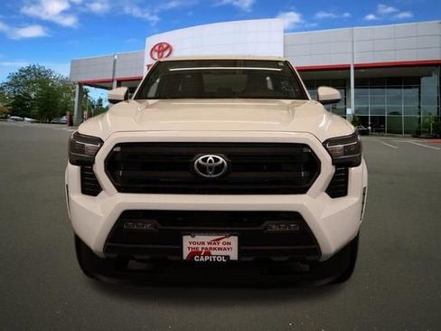 New 2026 Toyota Tacoma SR5 image 6