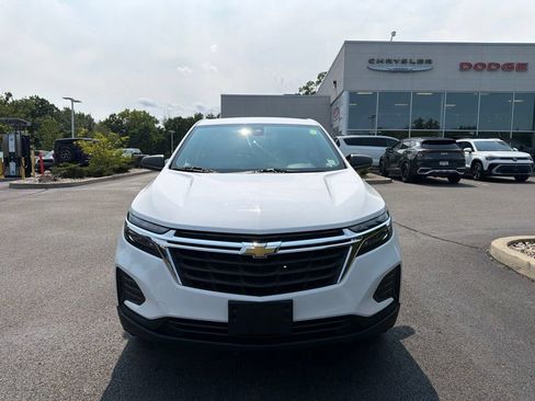 Used 2024 Chevrolet Equinox LS w/ LS Convenience Package AWD/4WD image 9