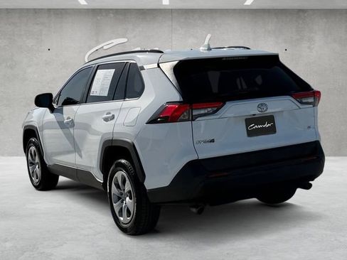 Used 2019 Toyota RAV4 LE image 11