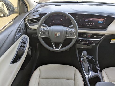 Used 2024 Buick Encore GX Avenir w/ Avenir Technology Package image 20