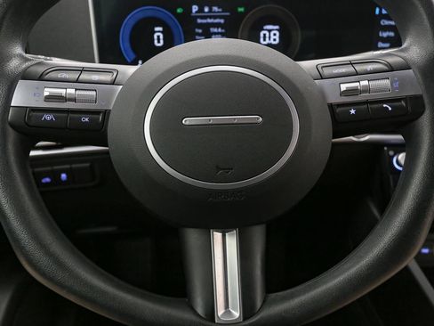 Used 2025 Hyundai Santa Cruz SEL AWD/4WD image 35