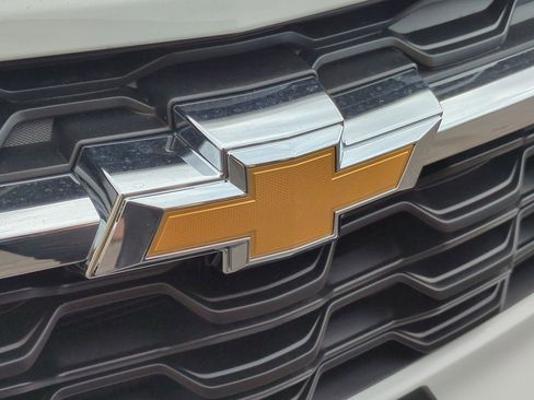 New 2026 Chevrolet Trax LT w/ Driver Confidence Package image 30